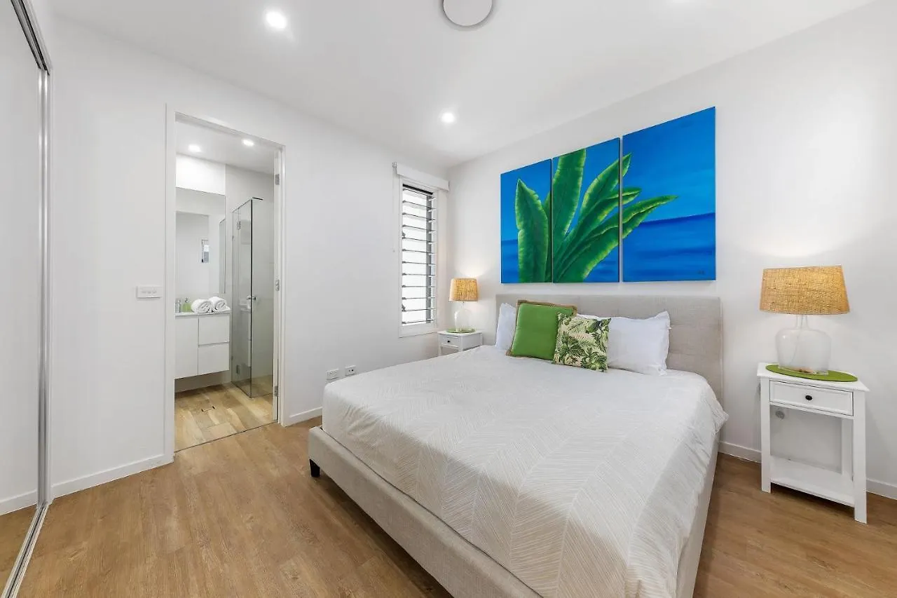 Holiday home Waves Beach House Marcoola